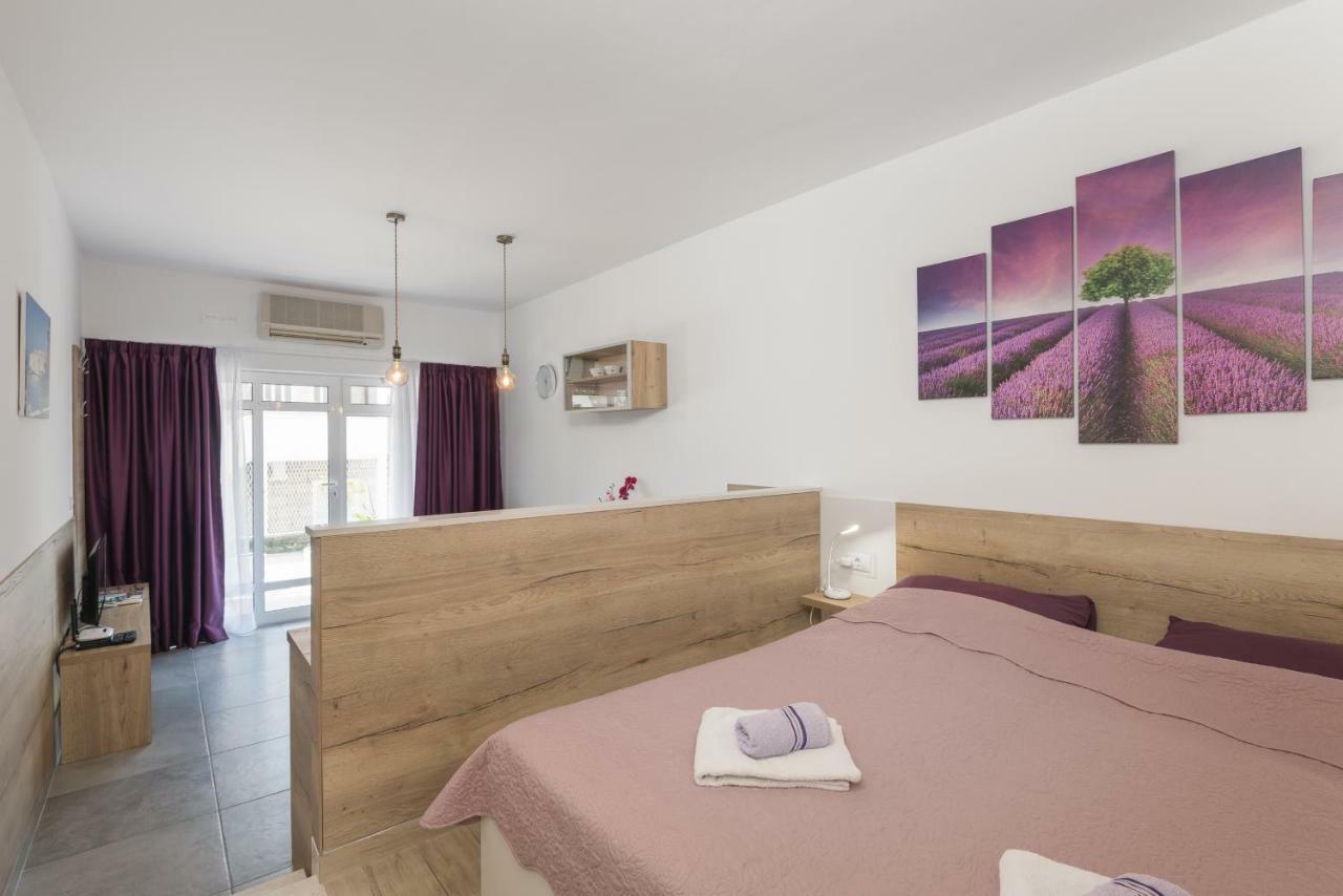 Apartment Abc